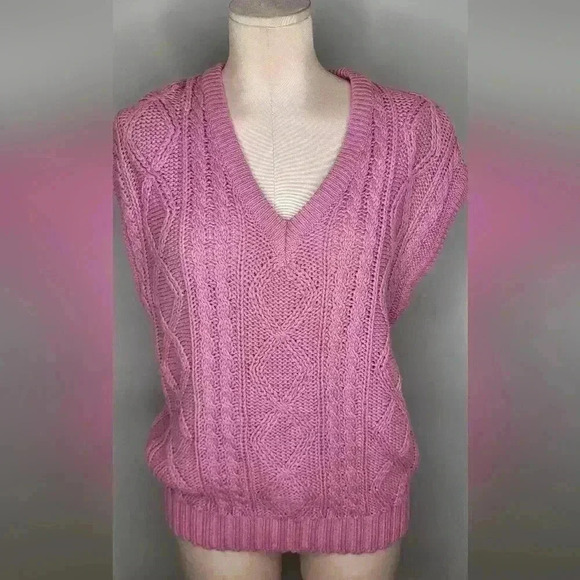 Vintage Objectives For Women Pink Sweater Vest Size Unknown Medium-Large - Picture 1 of 6